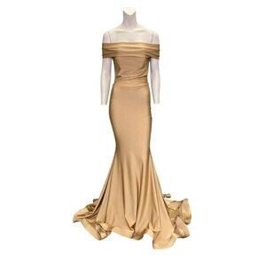 Issue Off Shoulder Gown Gold Size Small NWT